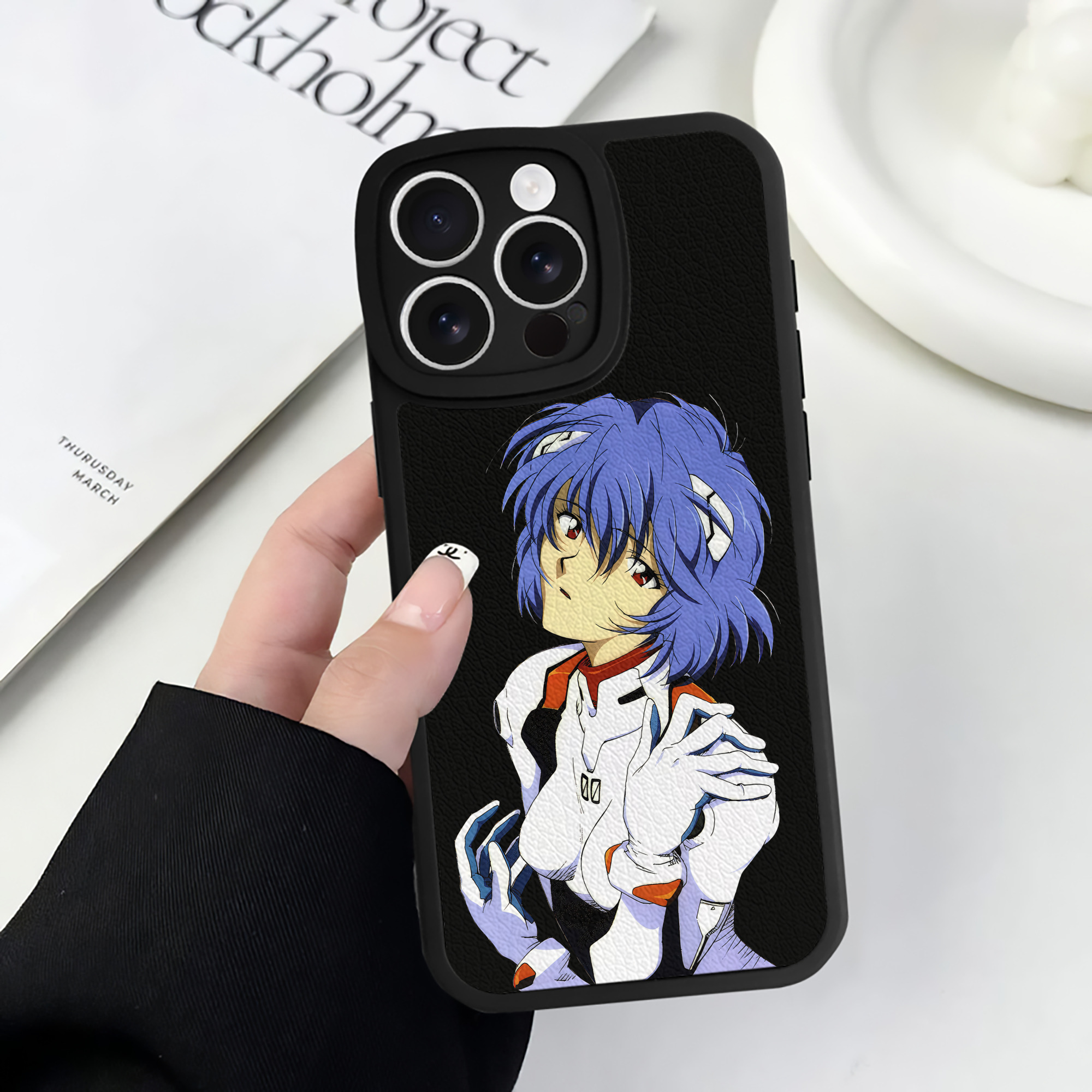 （画像用） EVA 新世紀エヴァンゲリオン 【iPhone 16シリーズ対応】シリコンスマホケース（レザー調） 材質：シリコン